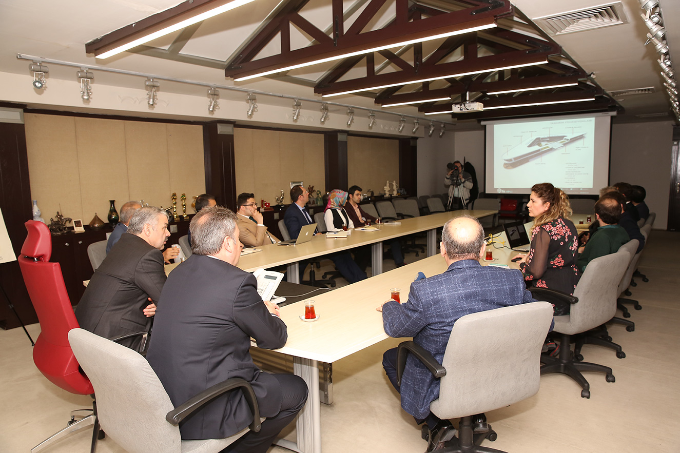 Büyükşehir'den Talas'a 7/24 Kütüphane