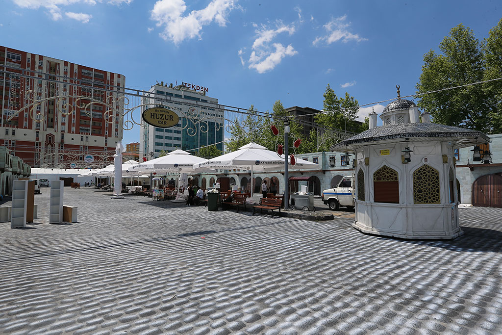 Ramazan Sokağı Açılıyor