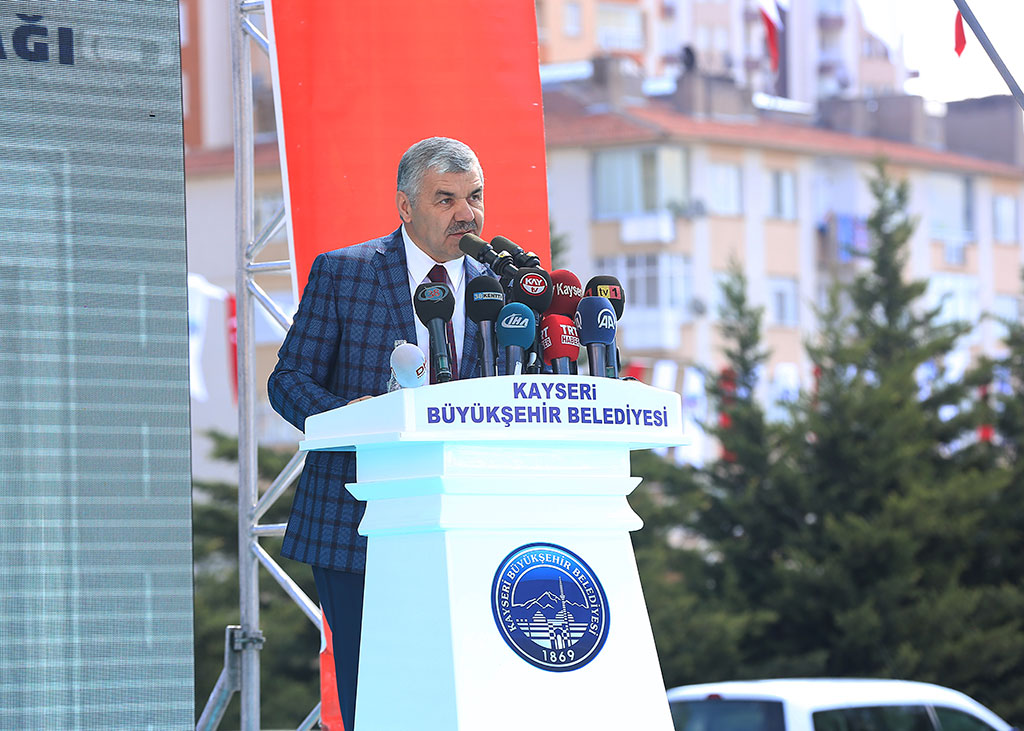 Melikgazi Katlı Kavşağı Açıldı