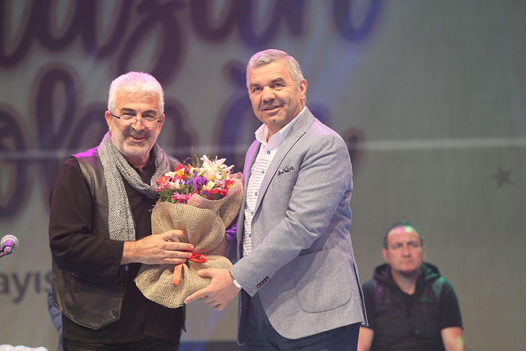 Esat Kabaklı Ramazan Sokağı'nda