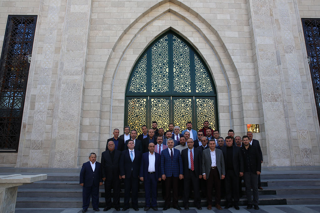 İş Adamlarından Yatırımlara Övgü