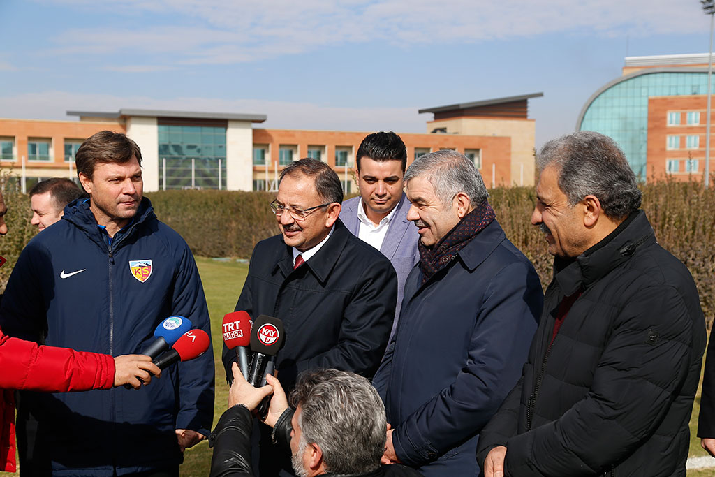 Özhaseki ve Çelik Kayserispor'da