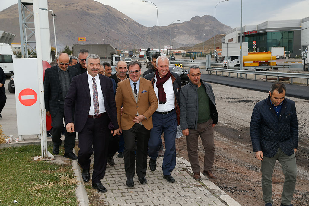 Büyükşehir'de Yola Devam