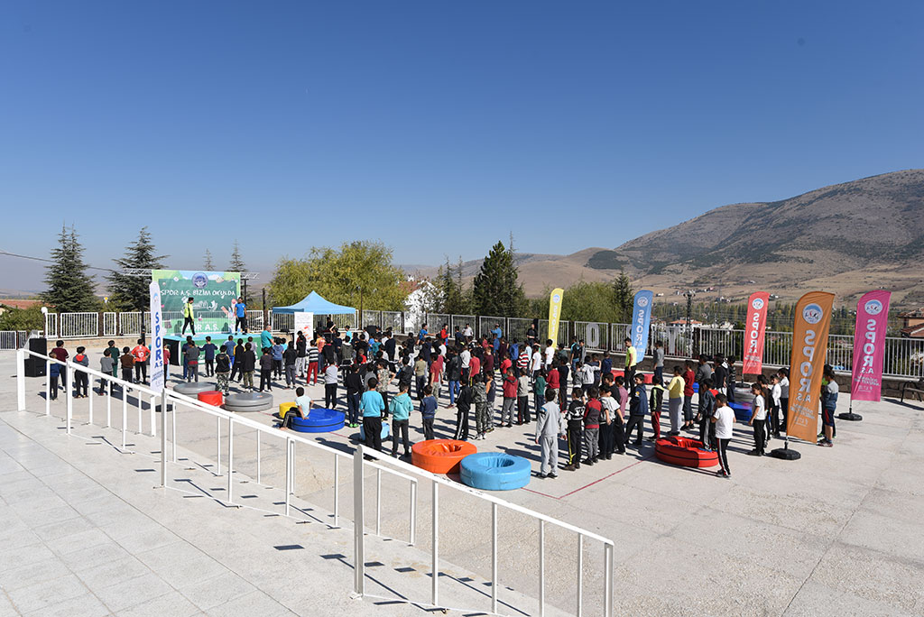 Büyükşehir İle Sporcu Gençlik