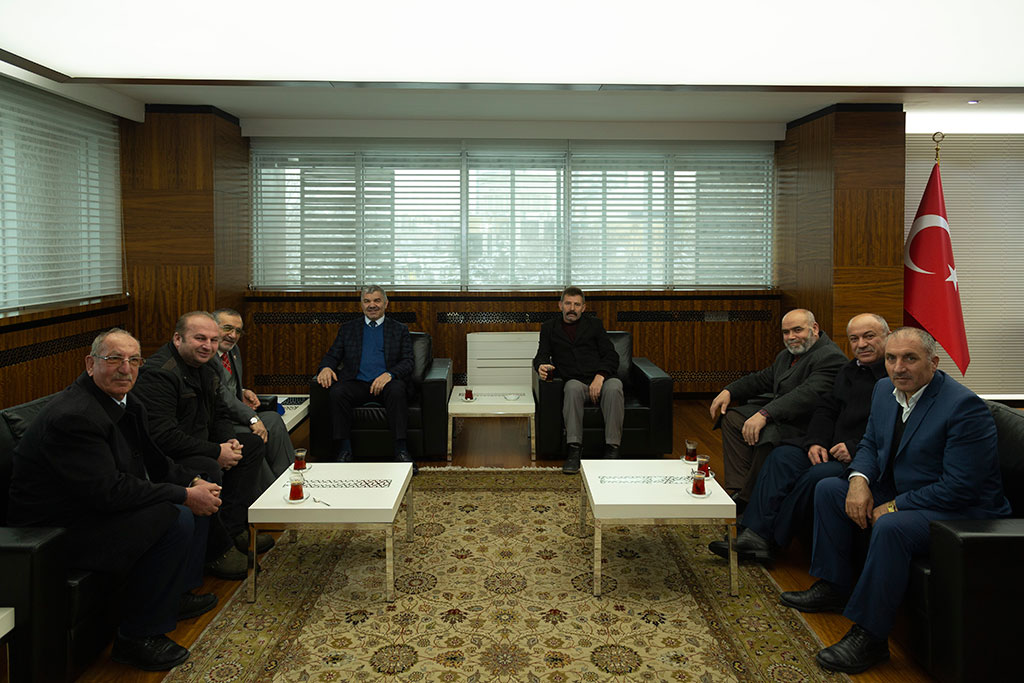 Başkan Çelik'e Muhtarlardan Teşekkür