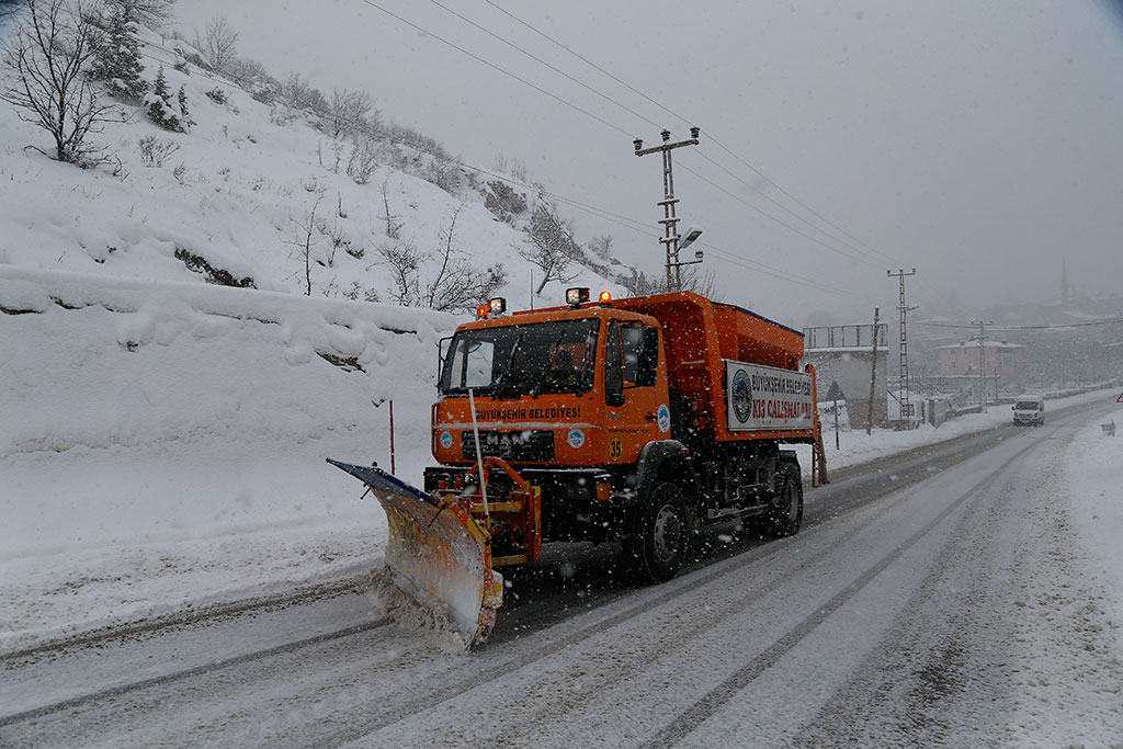 Büyükşehir Kesintisiz Çalışıyor