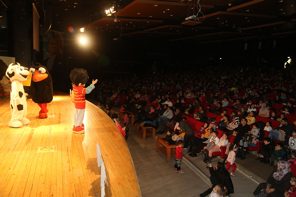 Çocuklar İçin İki Oyun