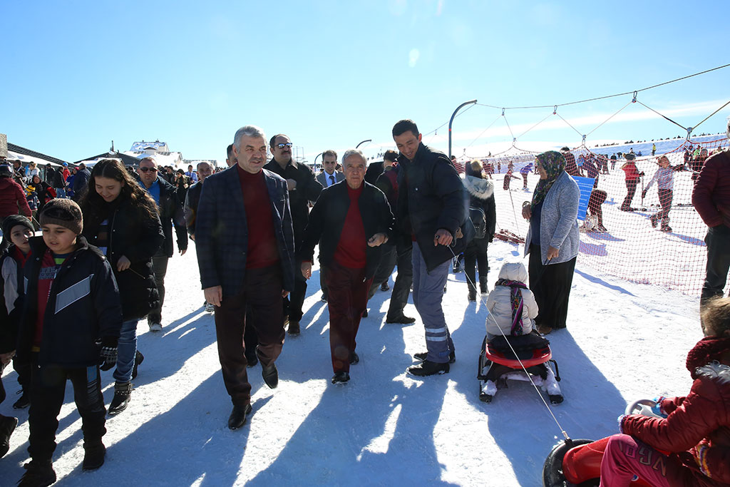 Gazeteciler Erciyes'te Buluştu