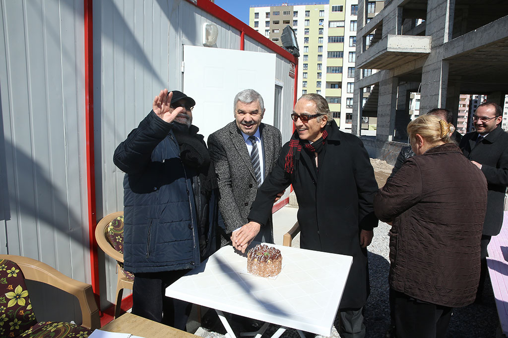 Hayırsevere Başkan Sürprizi