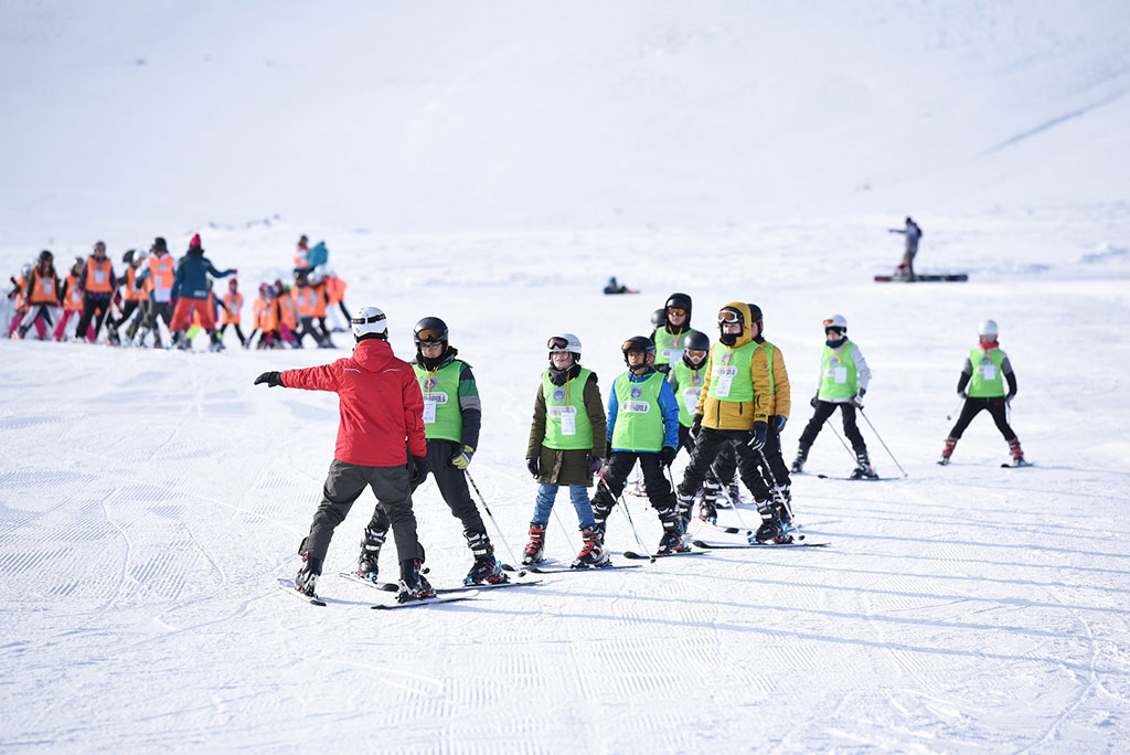 2 Bin Kişi Kayak Öğrendi