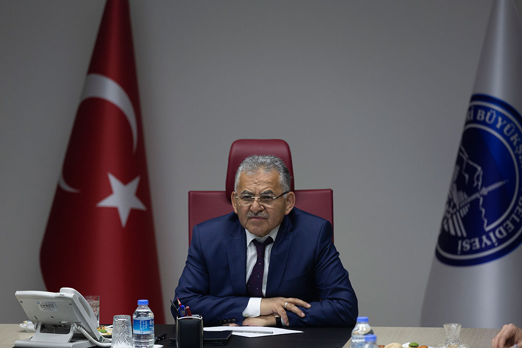 Gece Toplantı Sabah İnceleme