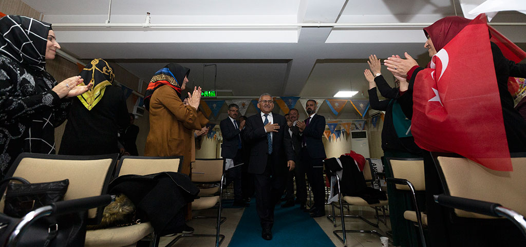 Başkan Büyükkılıç'tan AK Parti'ye Teşekkür Ziyareti