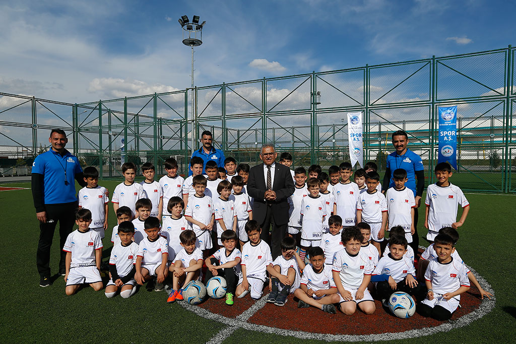 Başkan Büyükkılıç'tan Yoğun Hafta Sonu Mesaisi