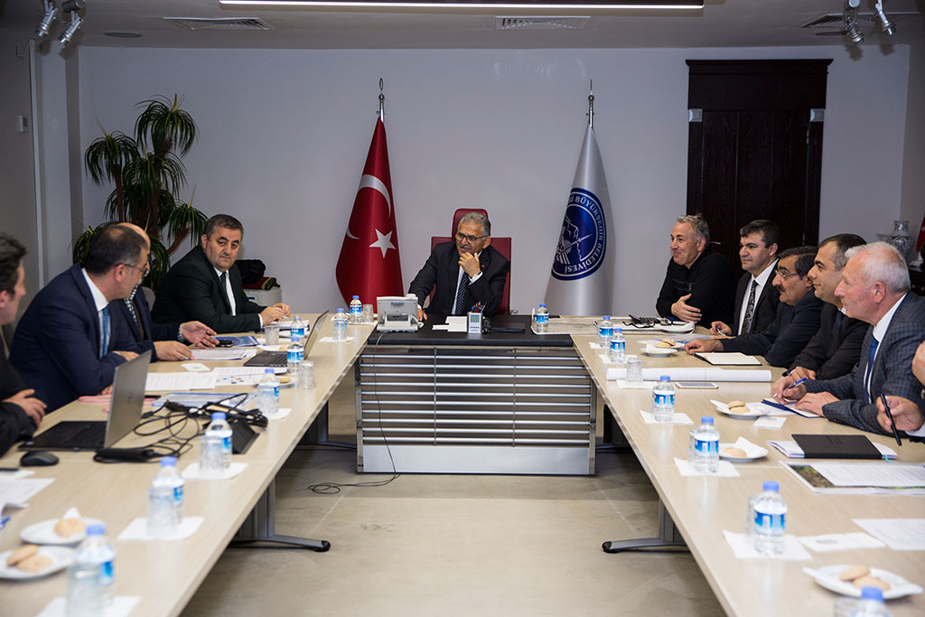 Büyükşehir'de Erciyes Zirvesi