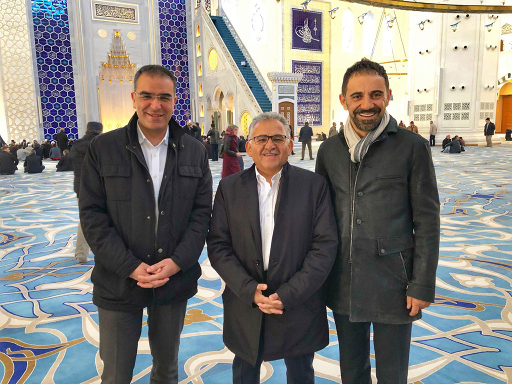 Başkan Büyükkılıç'tan Çamlıca Camii'nde İnceleme