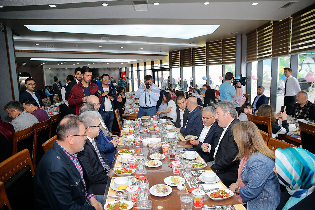 Başkan Büyükkılıç Diyabet Hastalarıyla Buluştu