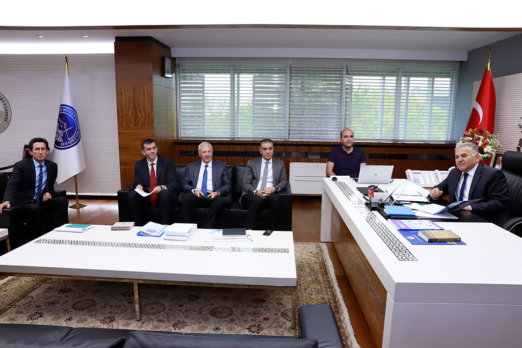Başkan Büyükkılıç'tan Teknik Toplantı