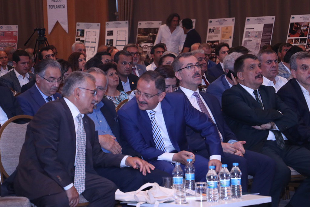 Başkan Büyükkılıç, TKB Encümeni'ne Girdi 