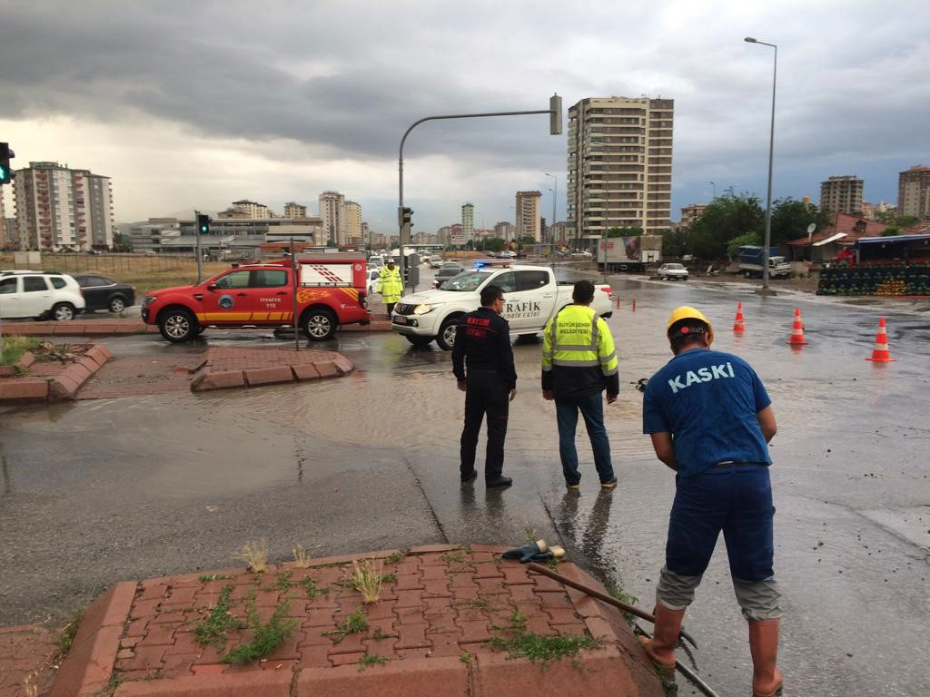 Şiddetli Yağmura Anında Müdahale 