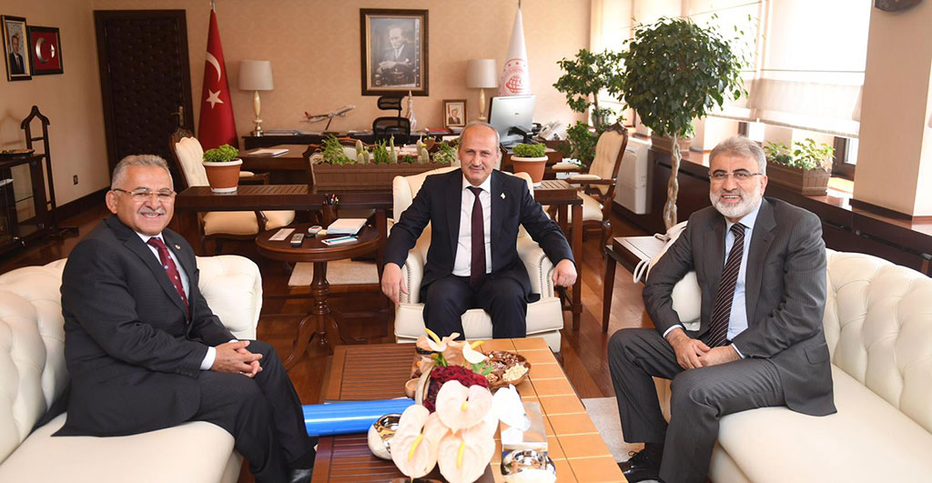 Başkan Büyükkılıç'tan Önemli Temaslar