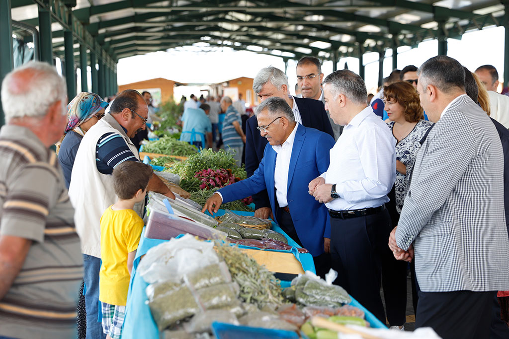 Yüzde 100 Doğal Ürünler Bu Pazarda