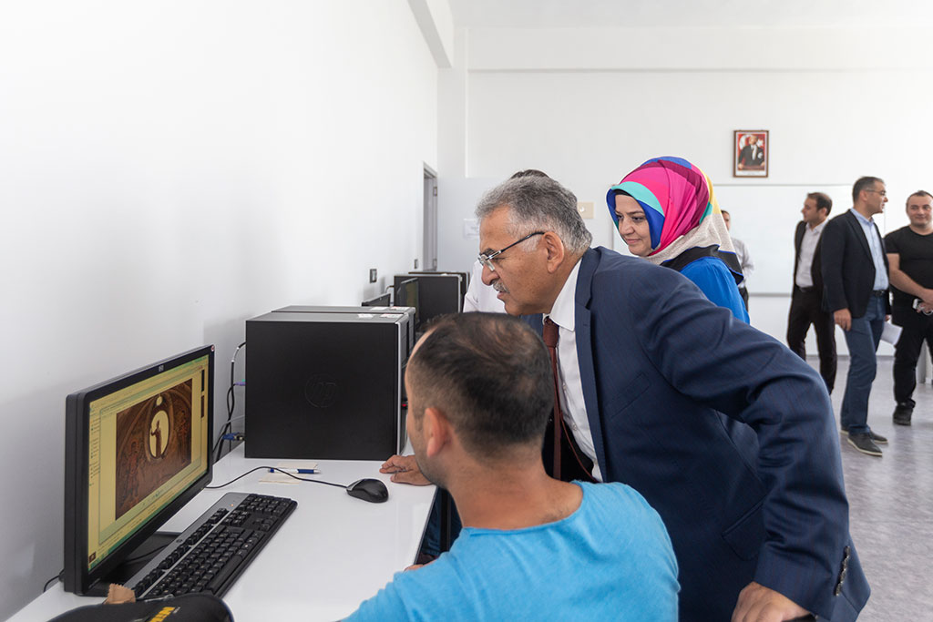 Başkan Büyükkılıç, KAYMEK Akademi'de