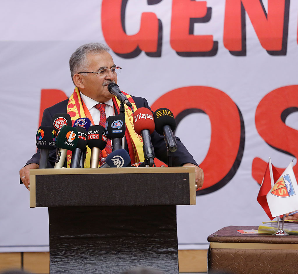 Başkan Büyükkılıç'tan Kayserispor Açıklaması