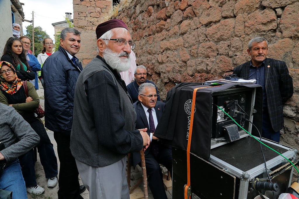 Başkan Büyükkılıç, Suveyda'nın Setinde