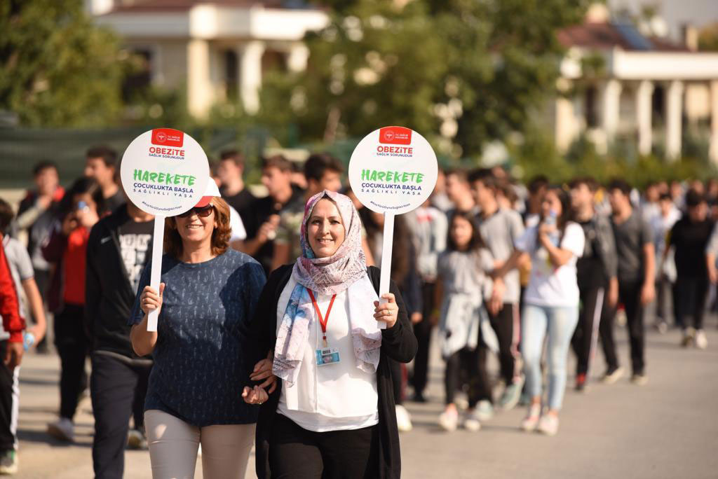 Dünya Yürüyüş Gününde Binlerce Adım