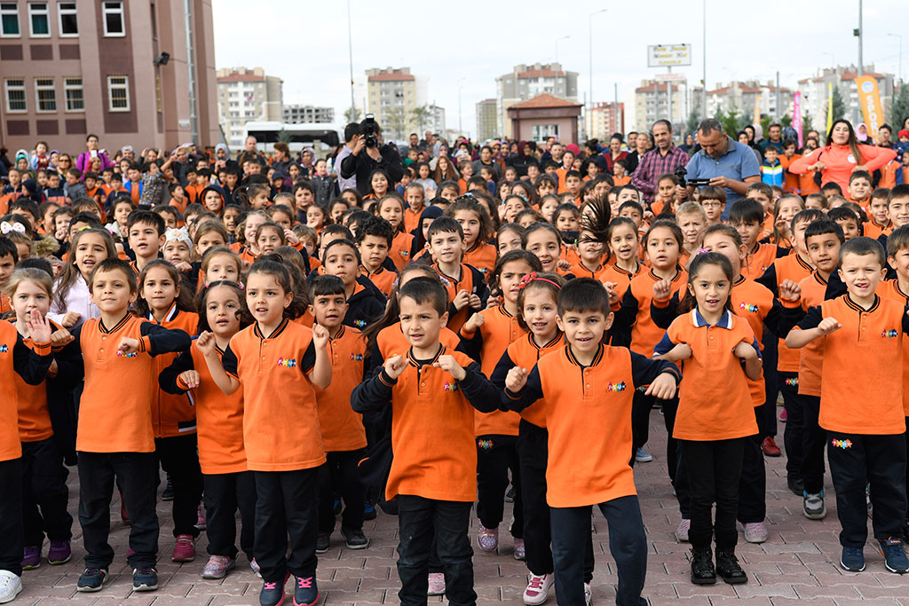 Sporu Sevdiren Büyükşehir