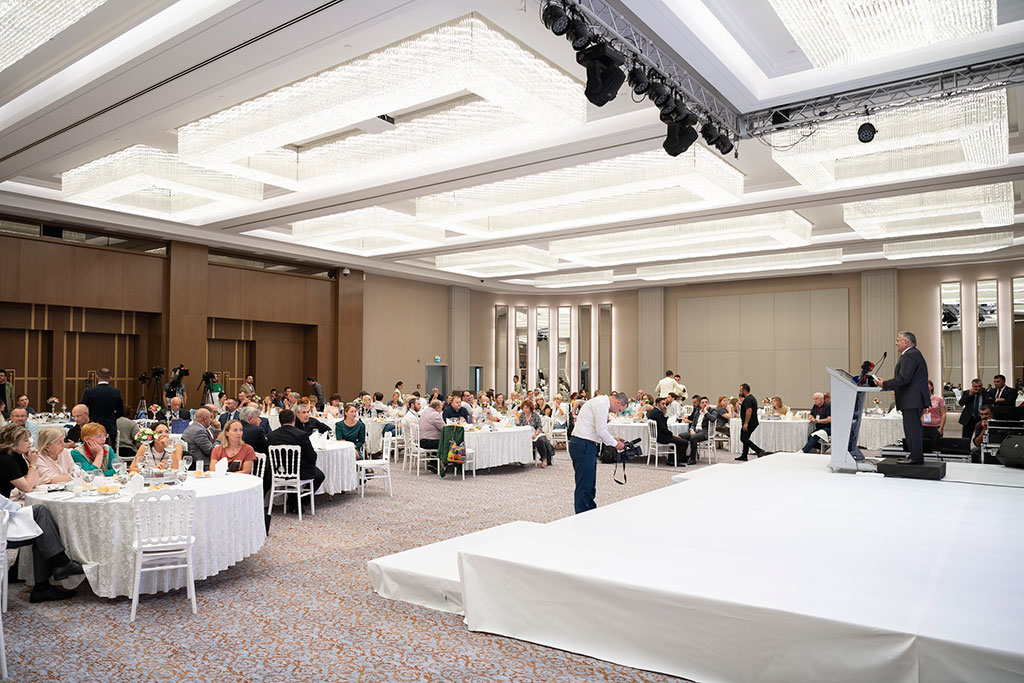 Rus Gazeteciler Kayseri'ye Hayran Kaldı