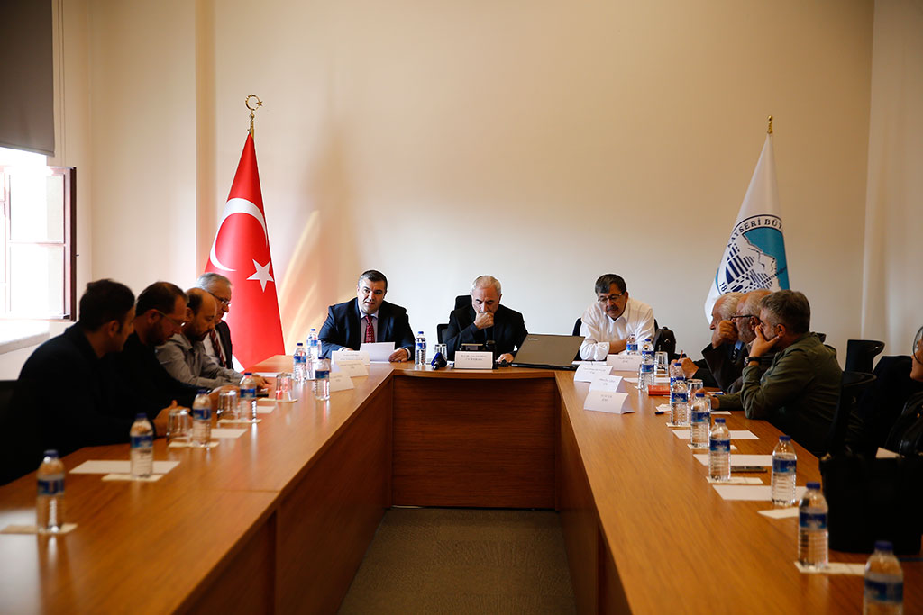 Kültürel Hizmet, Edebiyata Destek