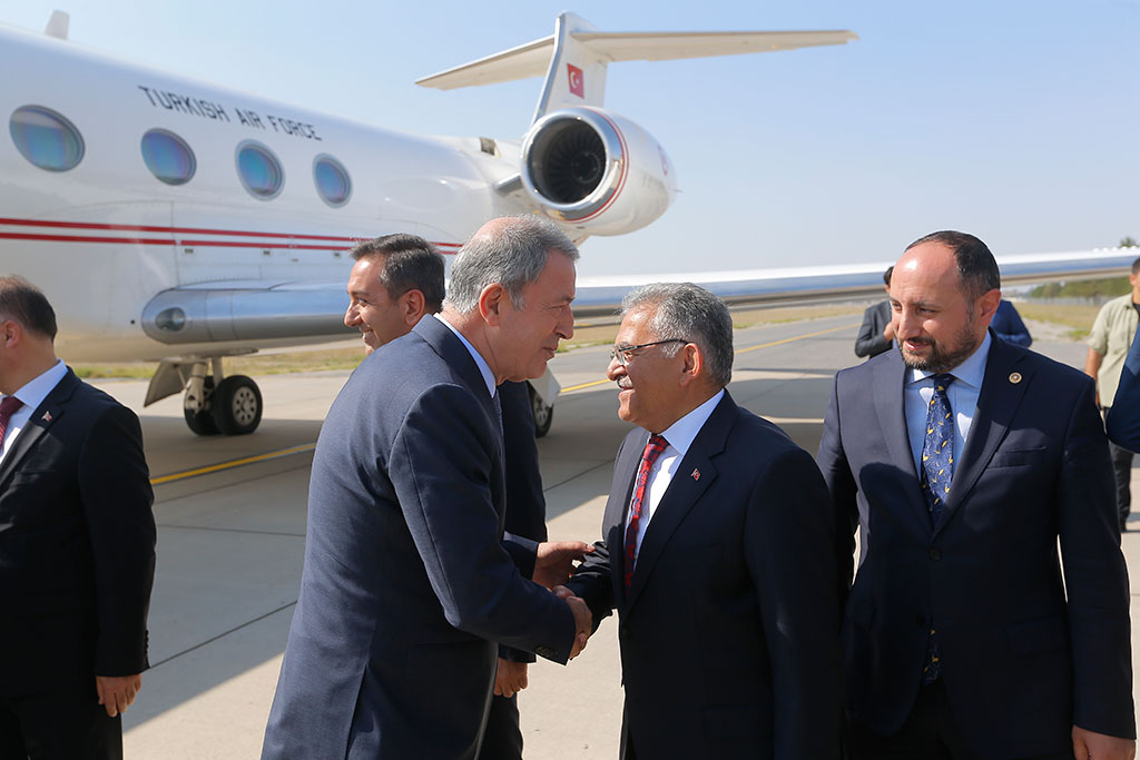 Kayseri İki Bakanı Ağırladı 