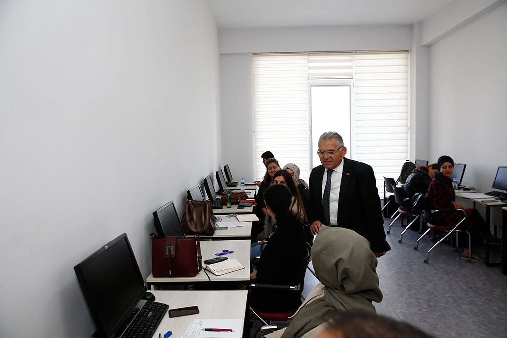 Başkan Büyükkılıç, Talas KAYMEK ve Yeni Konservatuvarda