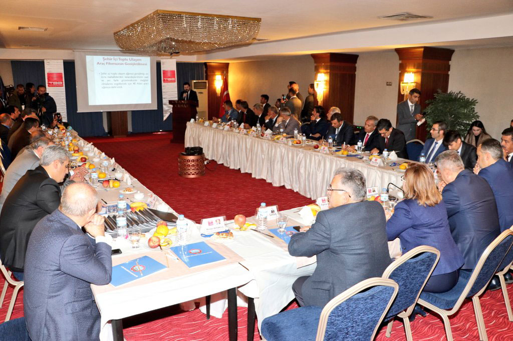 Başkan Büyükkılıç TBB Toplantısına Katıldı 