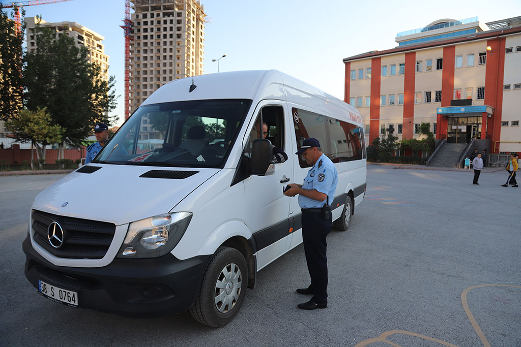 Büyükşehir Zabıtadan Kesintisiz Denetim 