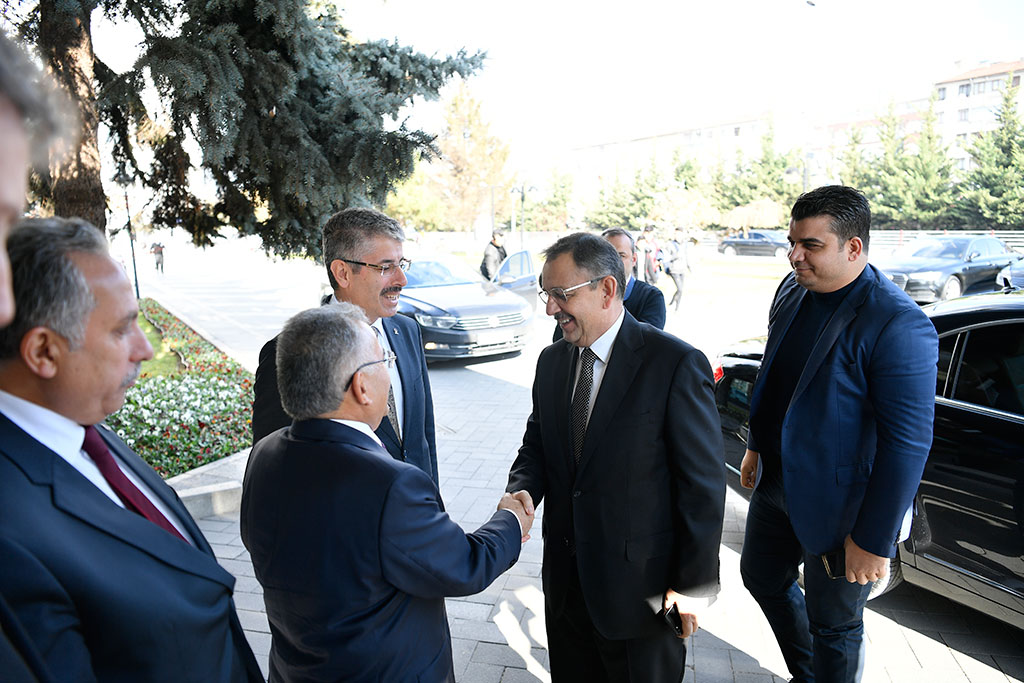 Kayseri Belediyeciliği Türkiye'ye Örnek