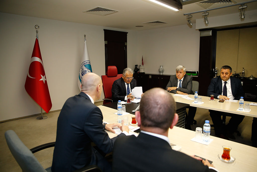 Kayseri Türkiye Ortalamasının Üzerinde Büyüyor 