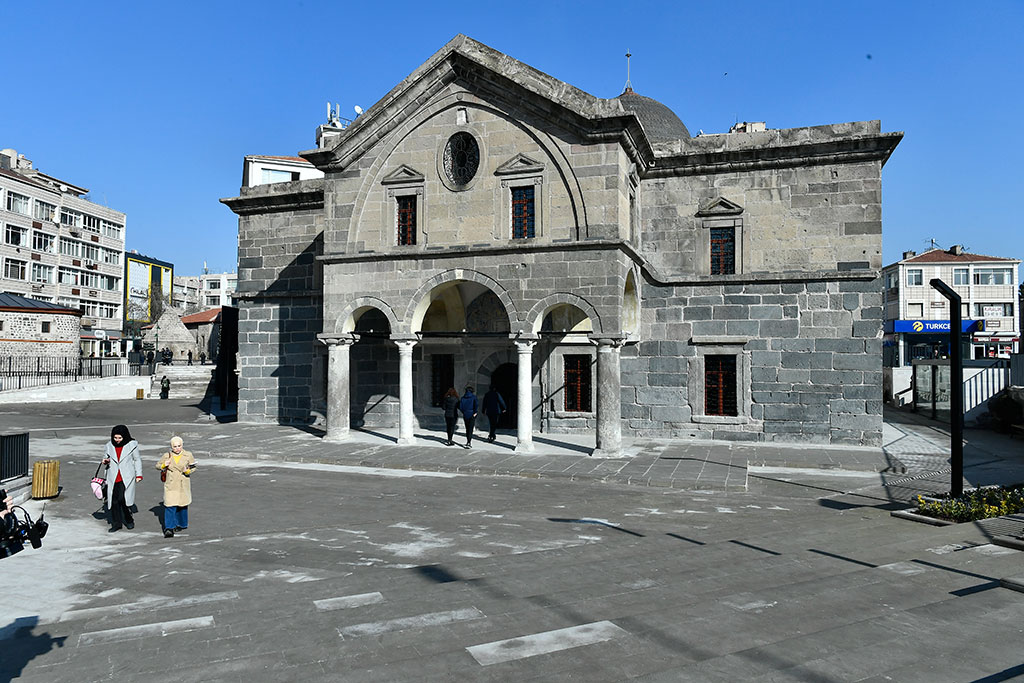 Şehir Kütüphanesi'ne Tam Not