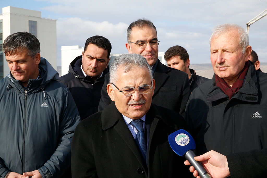 Büyükşehir'de Yatırımlara Engel Yok