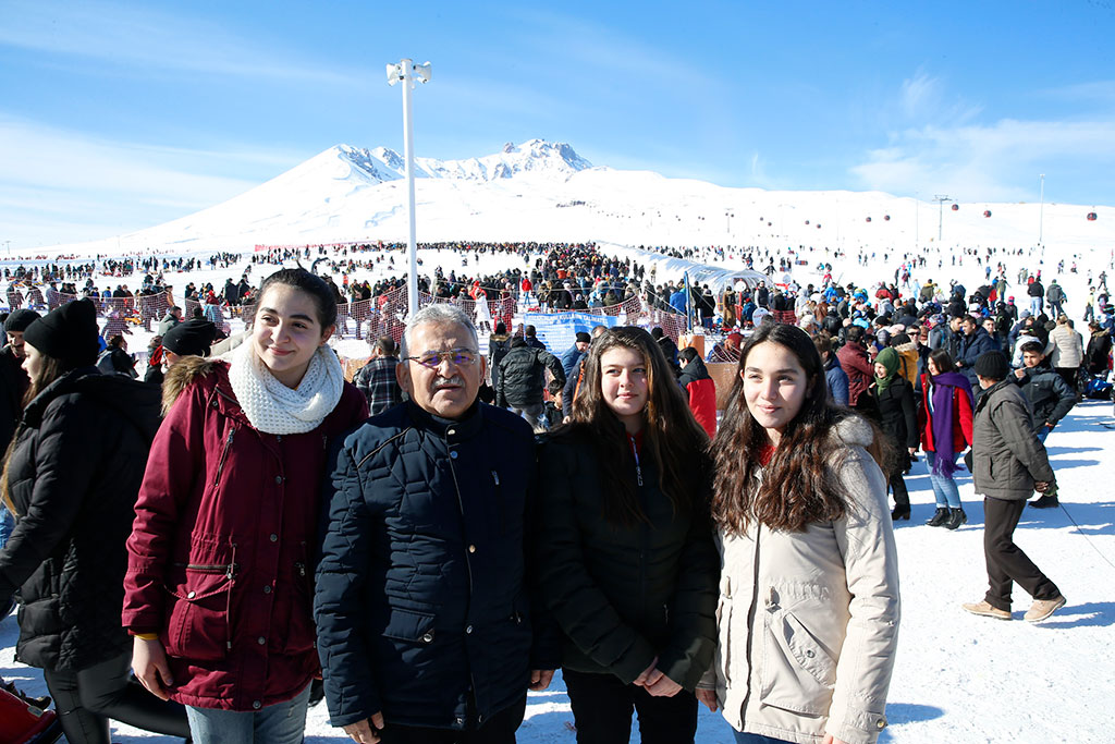 Başkan Büyükkılıç'tan Yatırımcılara Çağrı