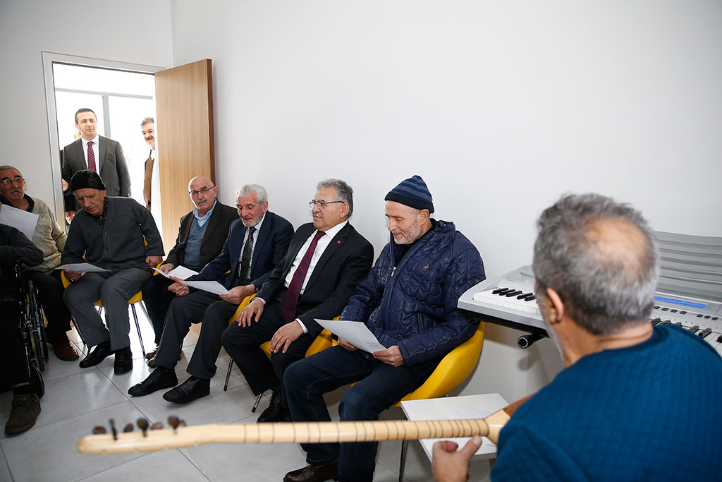 Başkan Büyükkılıç, Ulu Çınarlarla Birlikte