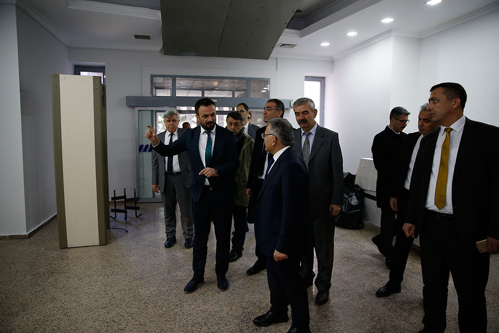 Büyükkılıç'ın Gayretleriyle Devlet Tiyatrosu Kayseri'de 