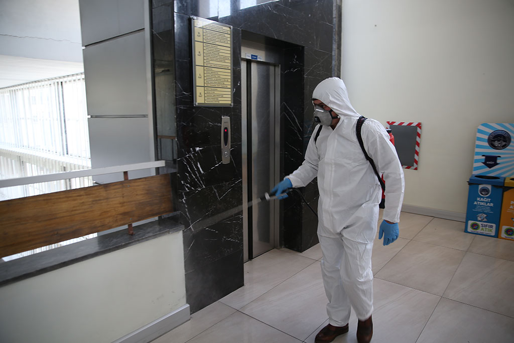 Kayseri'de Virüs Ve Mikroplara İzin Yok 