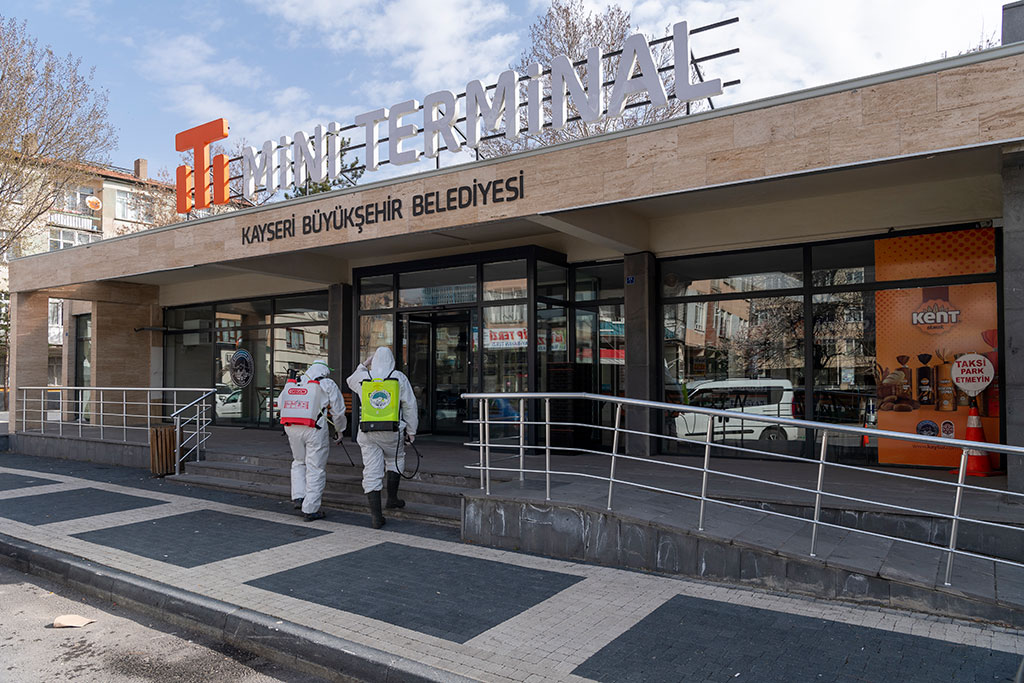 KOVİD-19 İçin Görev Başındalar