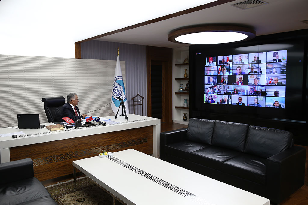 Başkan Büyükkılıç Tarım Zirvesine Katıldı 