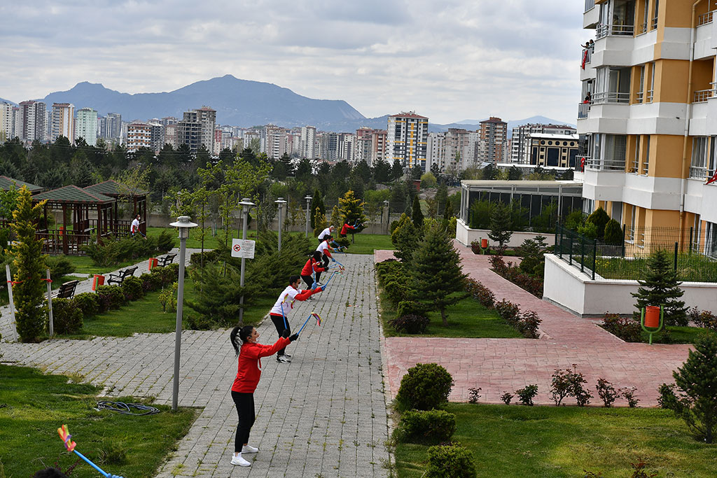 Spor A.Ş.'den 23 Nisan Kutlaması