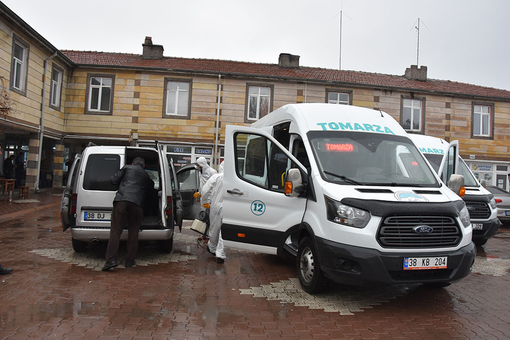 Büyükşehir'den İlçelere 25 Bin Litre Dezenfeksiyon İlacı