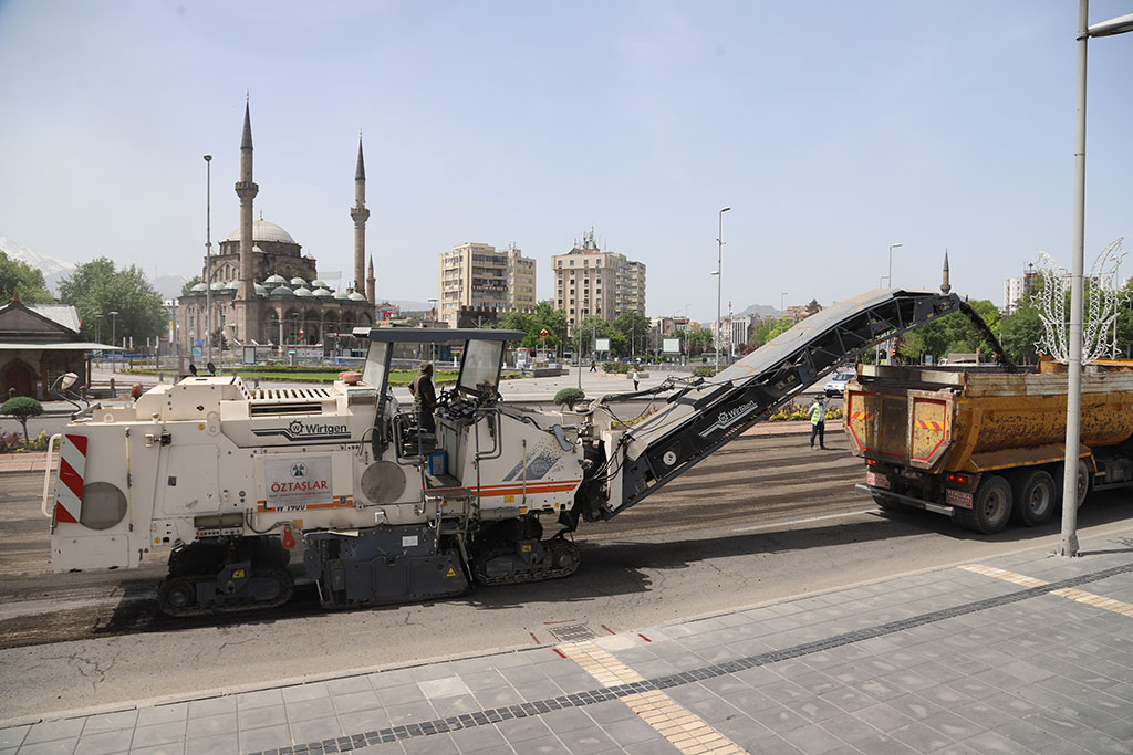 Büyükşehir'in Hizmeti Meydanda