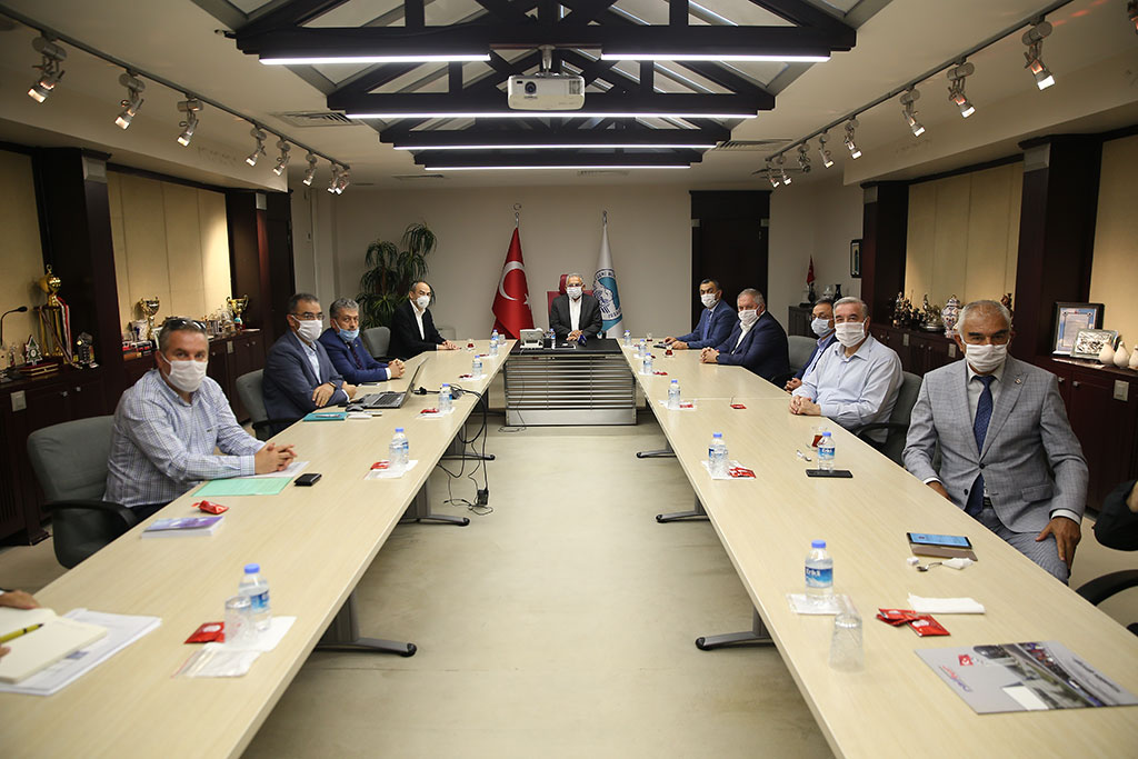 Başkan Büyükkılıç İş Dünyasıyla Buluşuyor